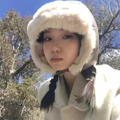 唐依童